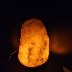 Small Himalayan Salt Lamp